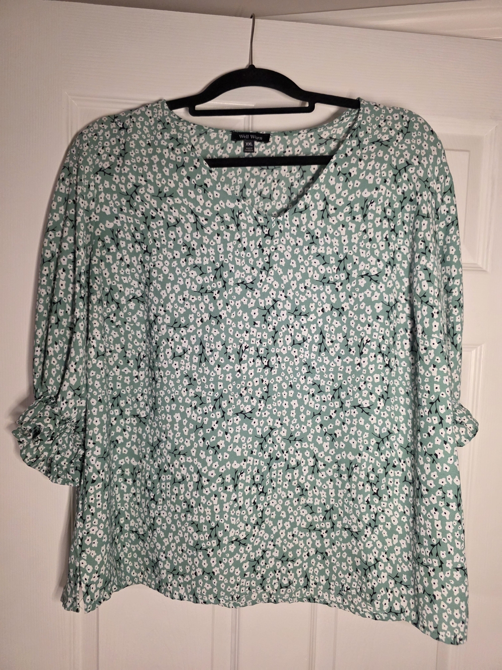 Well Worn Mint Green Floral Blouse